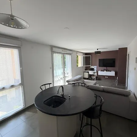 Apartment Royal Parc Centre With Garage *